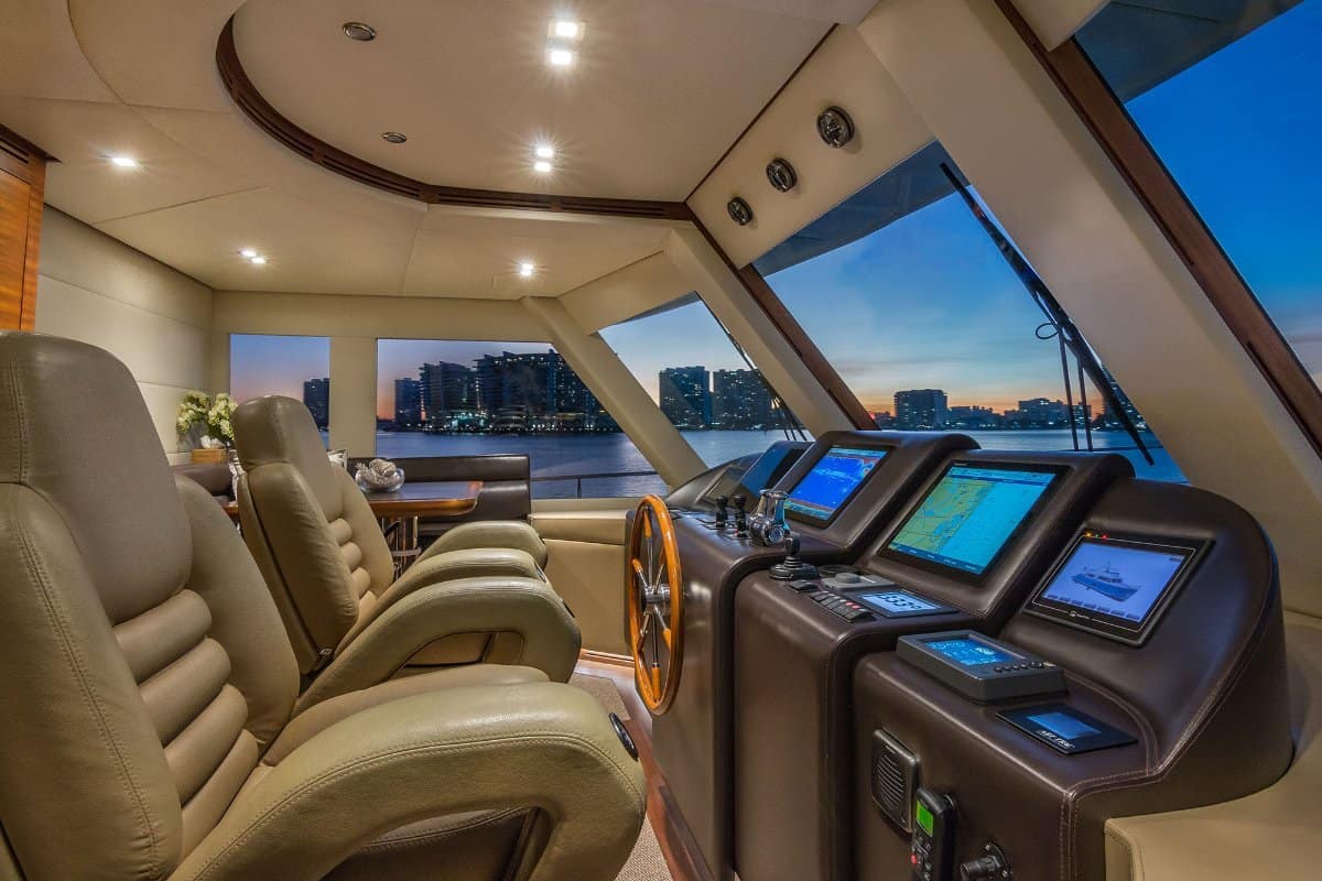 Vicem Yachts Cruiser 107 photo 11
