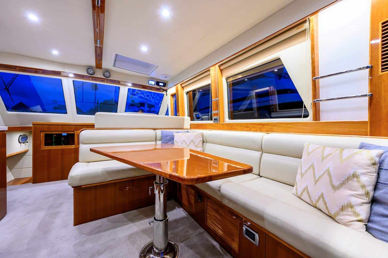 2016 Alaska 43 Sedan photo 13