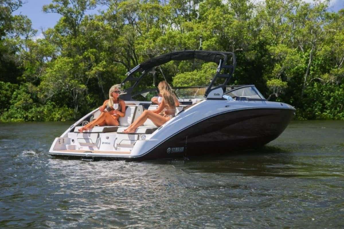2022 Yamaha Jet Boat 252S photo 15