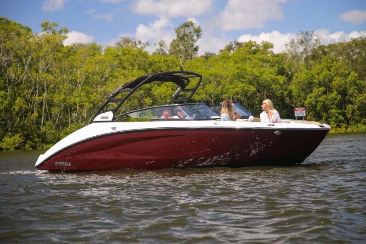 2022 Yamaha Jet Boat 252S photo 16