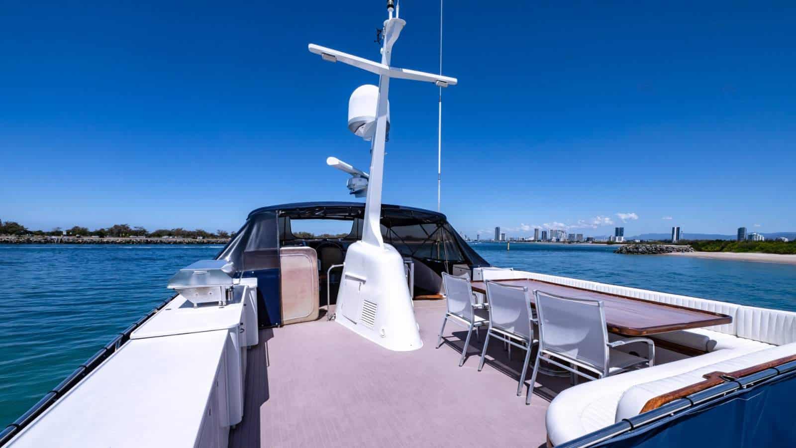 1984 DeFever 68 Flybridge photo 14