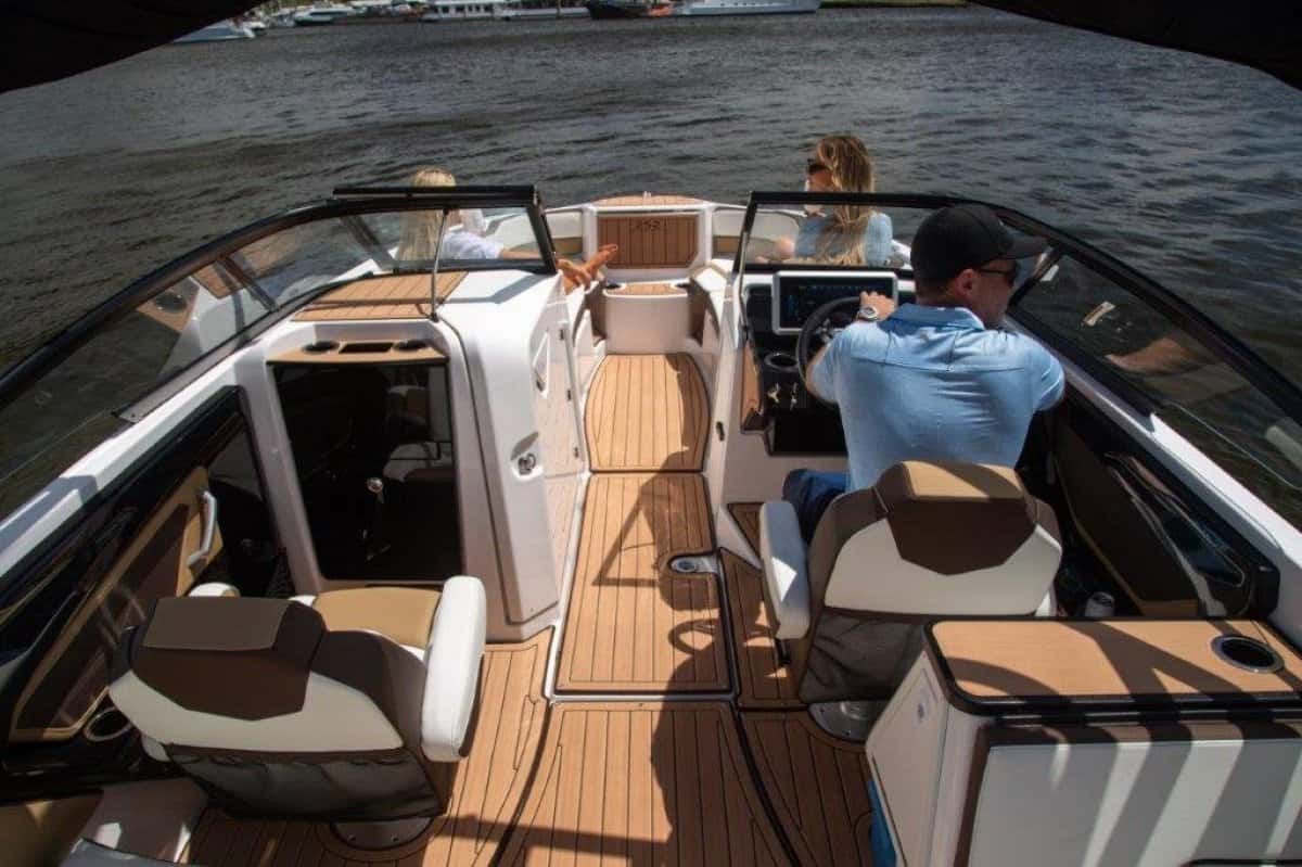 2022 Yamaha Jet Boat 252S photo 17