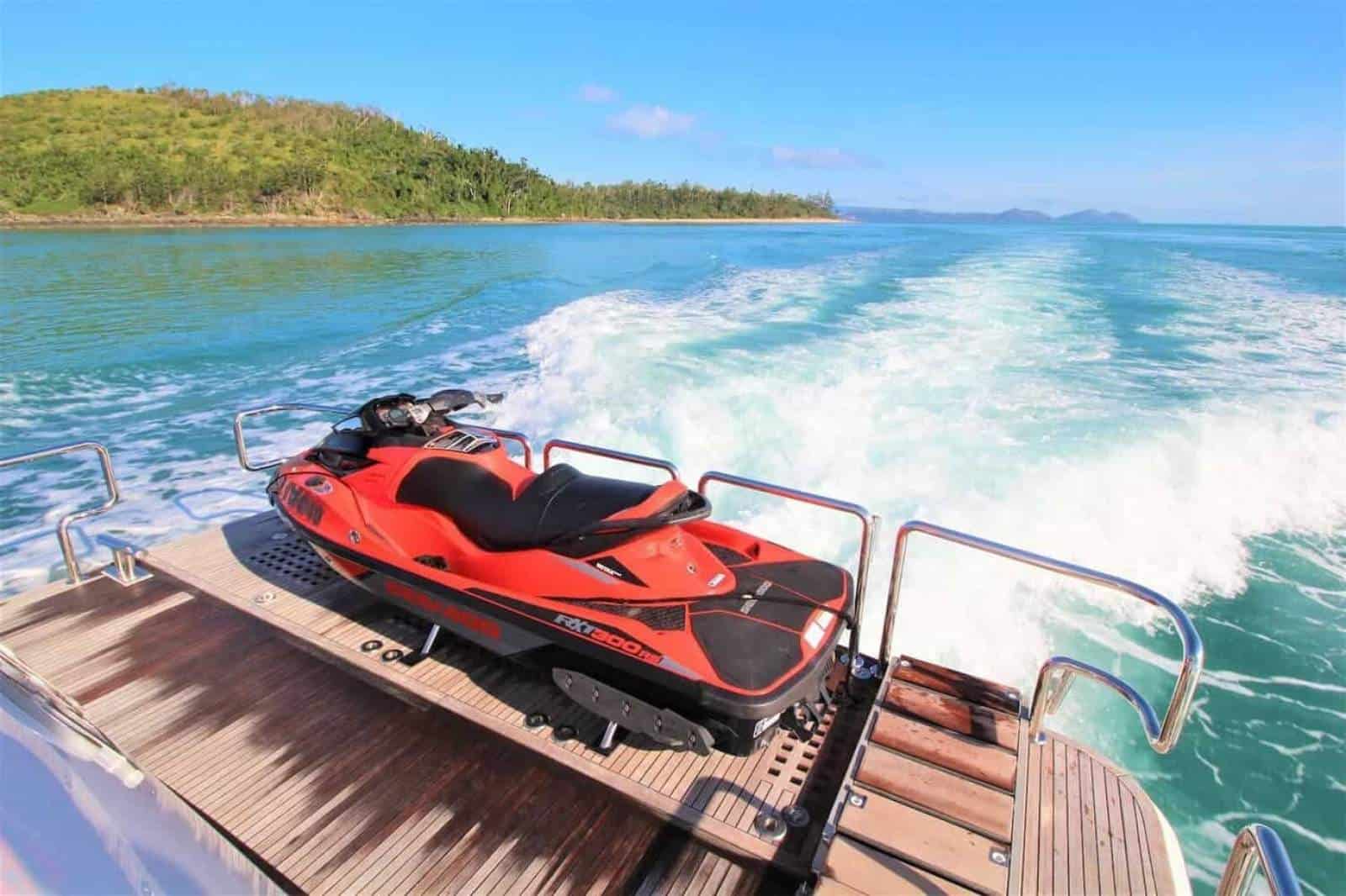 2012 Horizon Yacht RP97 photo 19