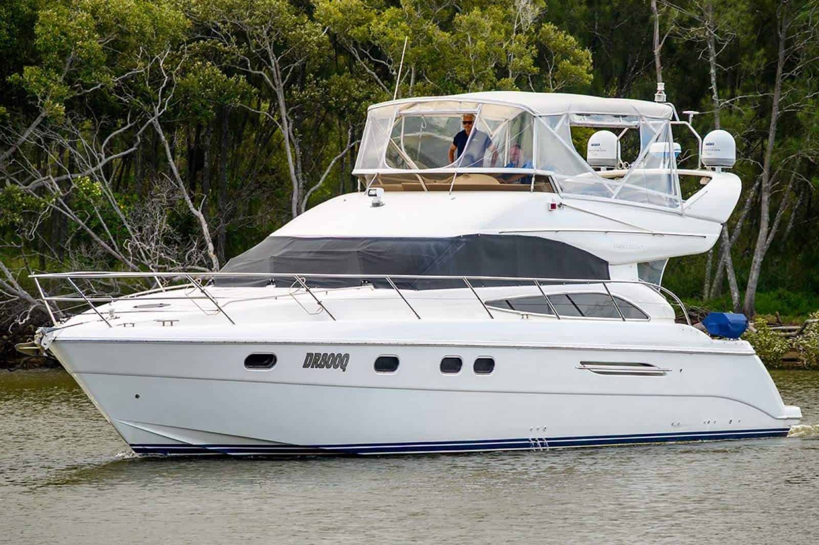2004 Princess P50 Motor Yacht photo 3
