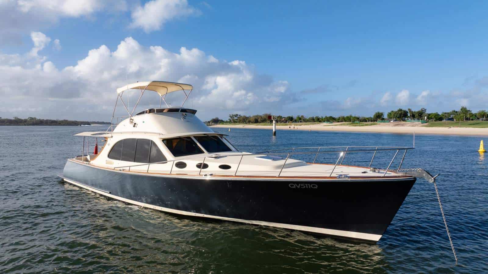2007 Palm Beach 50 Flybridge photo 4