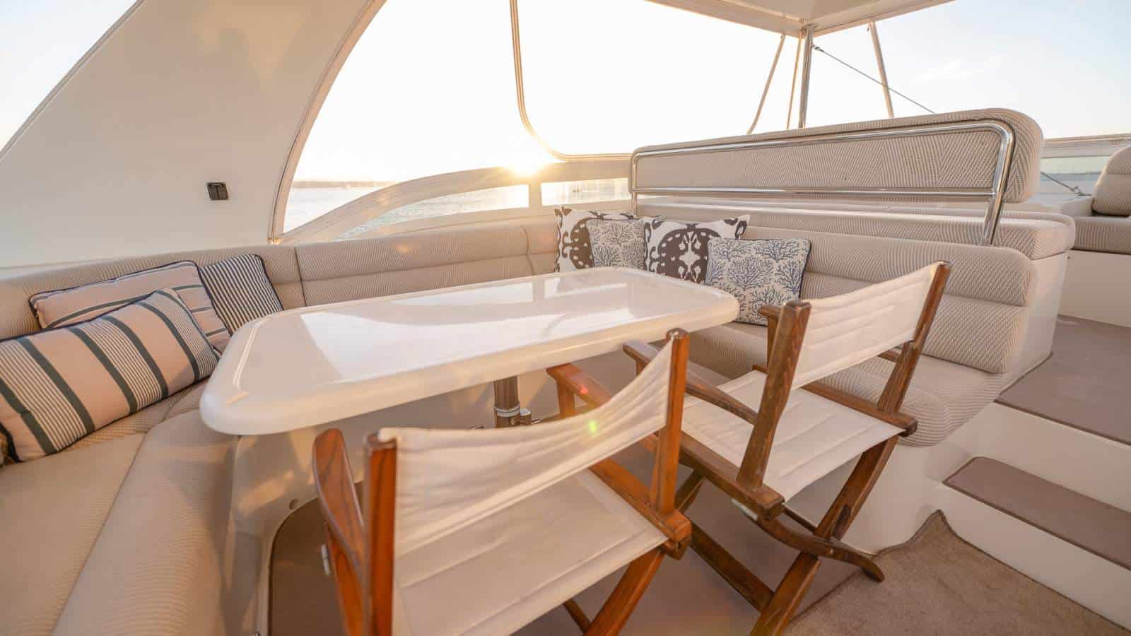 2008 Hampton 680 Pilothouse photo 21