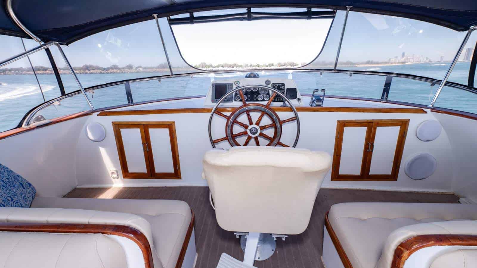 1984 DeFever 68 Flybridge photo 20