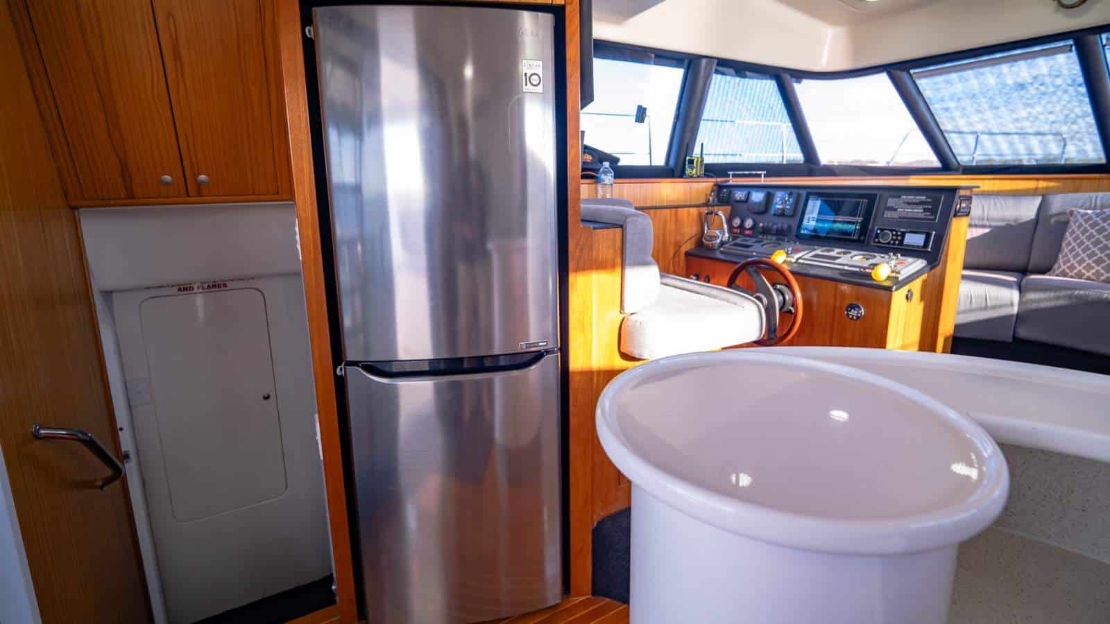 1998 Cooke Bros 46 Flybridge Powercat photo 20