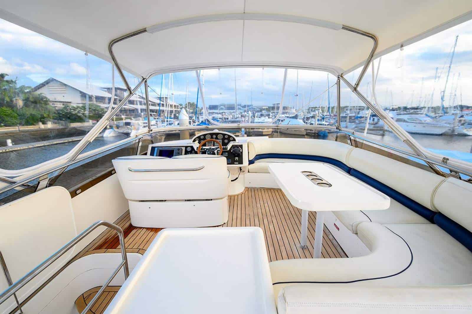 2004 Princess P50 Motor Yacht photo 27