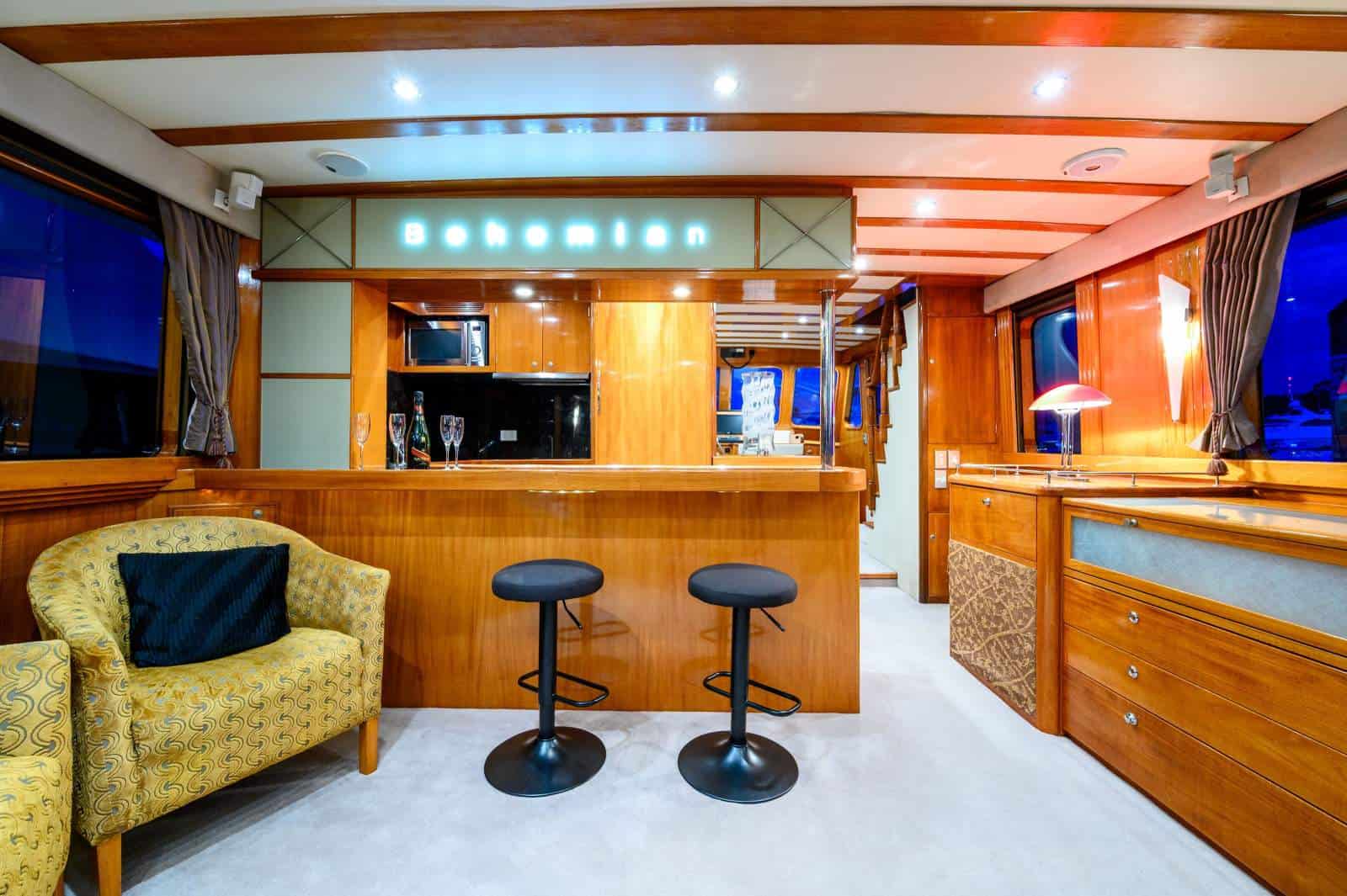 1984 DeFever 68 Flybridge photo 27