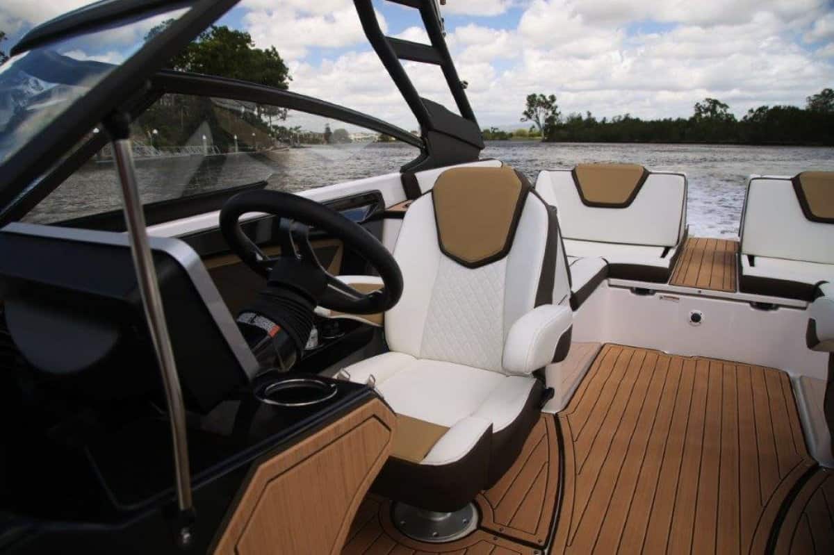 2022 Yamaha Jet Boat 252S photo 32