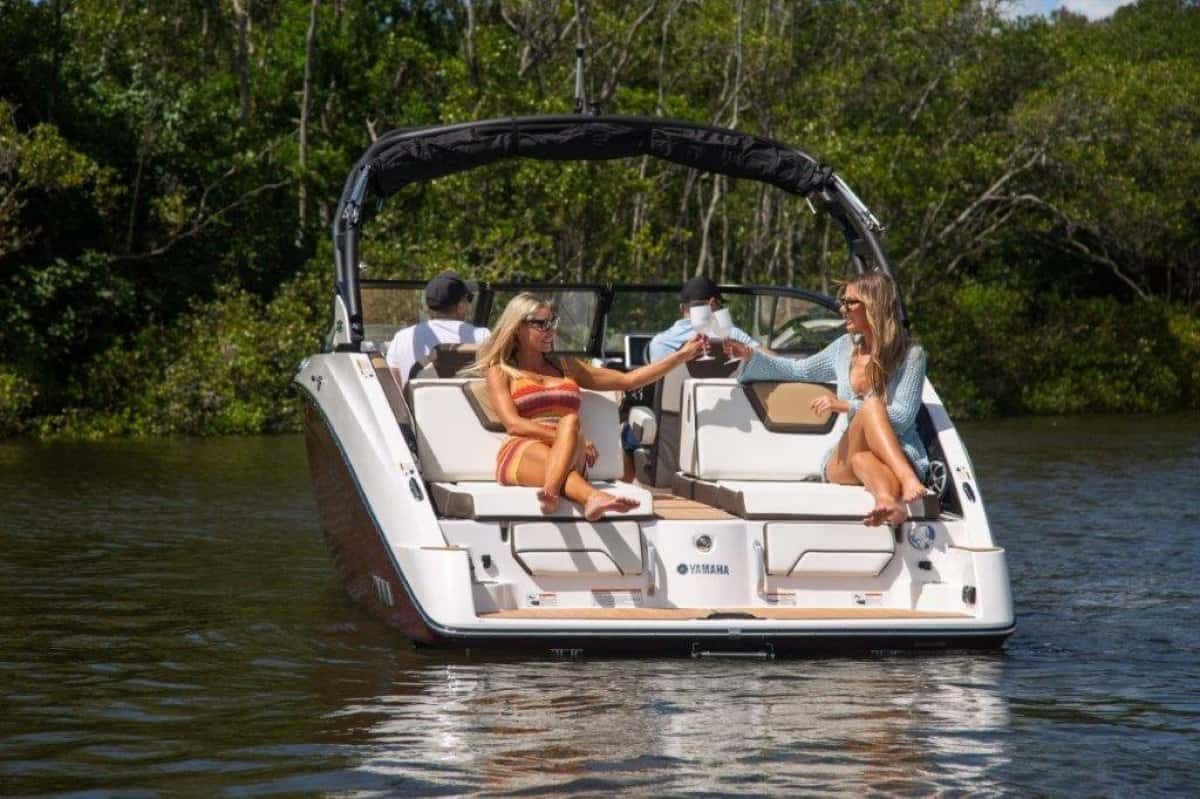 2022 Yamaha Jet Boat 252S photo 7