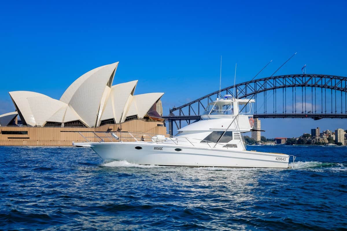 1993 Precision 47 Flybridge photo 1